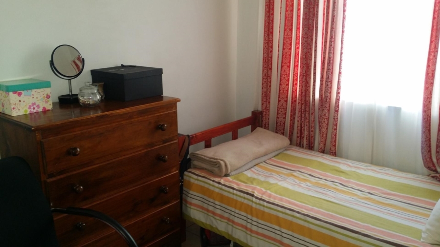 To Let 2 Bedroom Property for Rent in De Kuilen Western Cape
